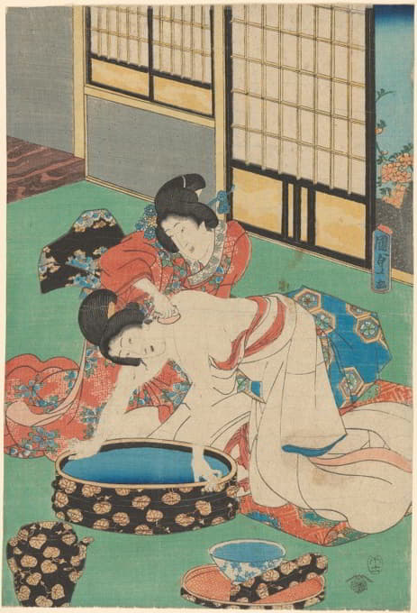 一个女人俯身在浴盆上，由她的女仆洗澡