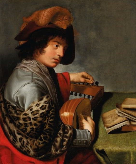 一个戴羽毛帽子和毛皮的男人在摆满书的桌子前偷了一把琵琶