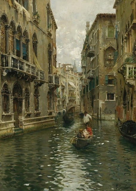 一家人在威尼斯运河上郊游