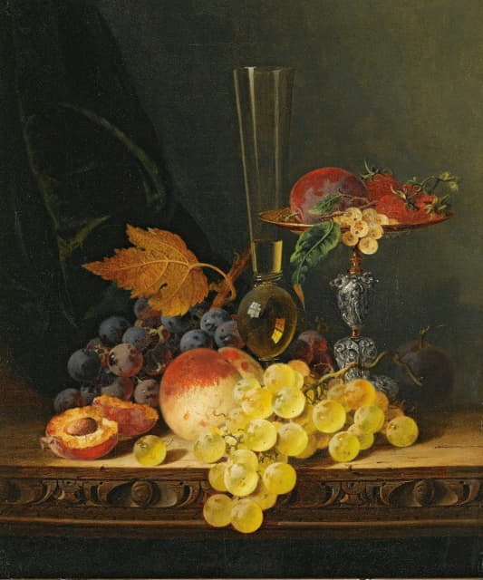一杯塔扎、水果和酒杯的静物画