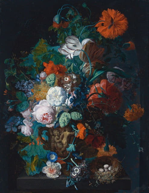 在一个雕琢过的石头花瓶里，有玫瑰、郁金香、牡丹和其他花卉的静物画，还有壁龛前石头基座上的鸟巢