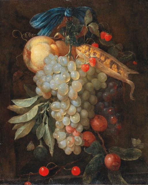 挂着的一束水果，包括葡萄、梨和玉米棒，还有蝴蝶