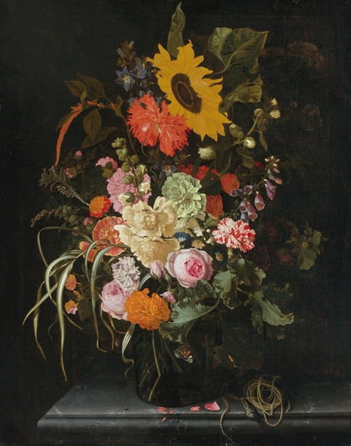 玫瑰、康乃馨、金盏花和其他花卉的静物画，还有向日葵和条纹草