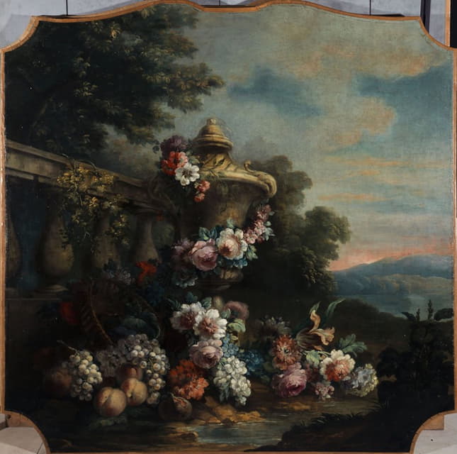 花瓶、花卉和水果在风景中。