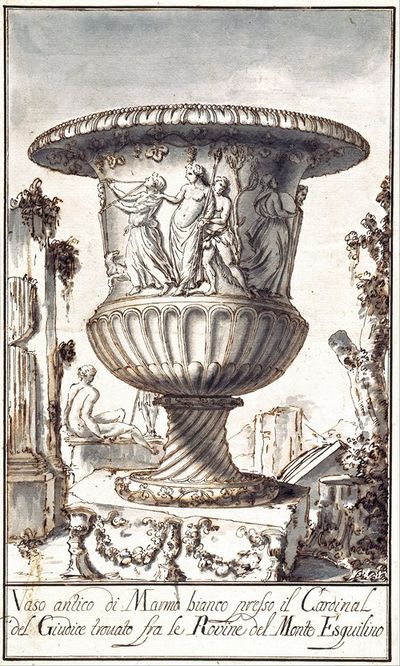 两个古代花瓶