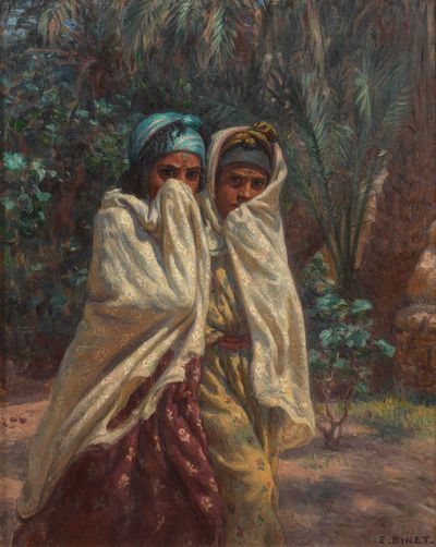 年轻女孩从派对回来，月光